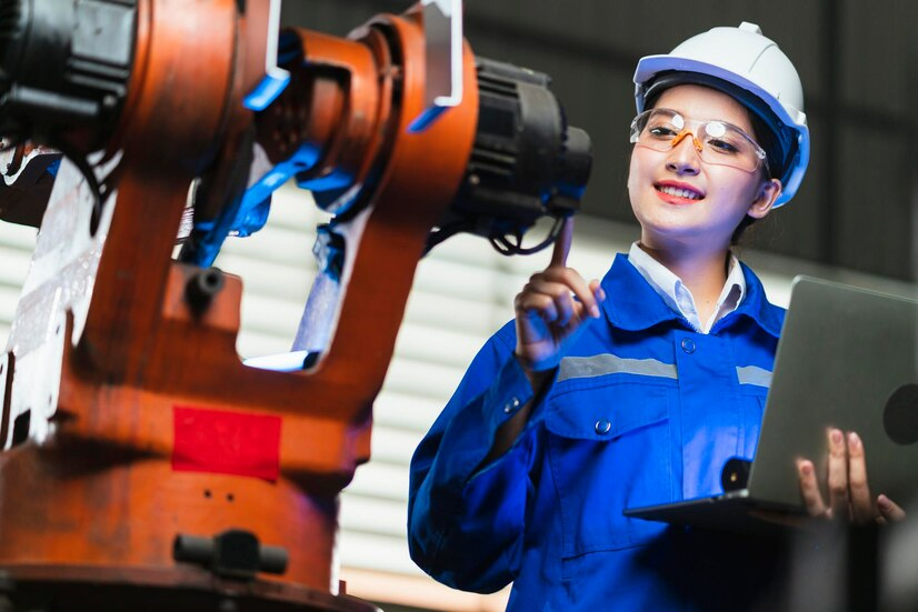 Working in the factory for rent in Vietnam